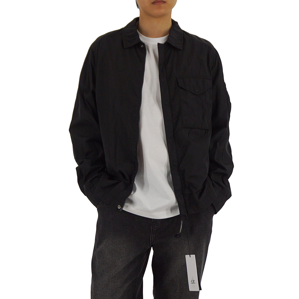 25SS CP컴퍼니 크롬 R 렌즈 와펜 오버셔츠 블랙 18CMOS095A 005904G 999 - 상세 이미지 2