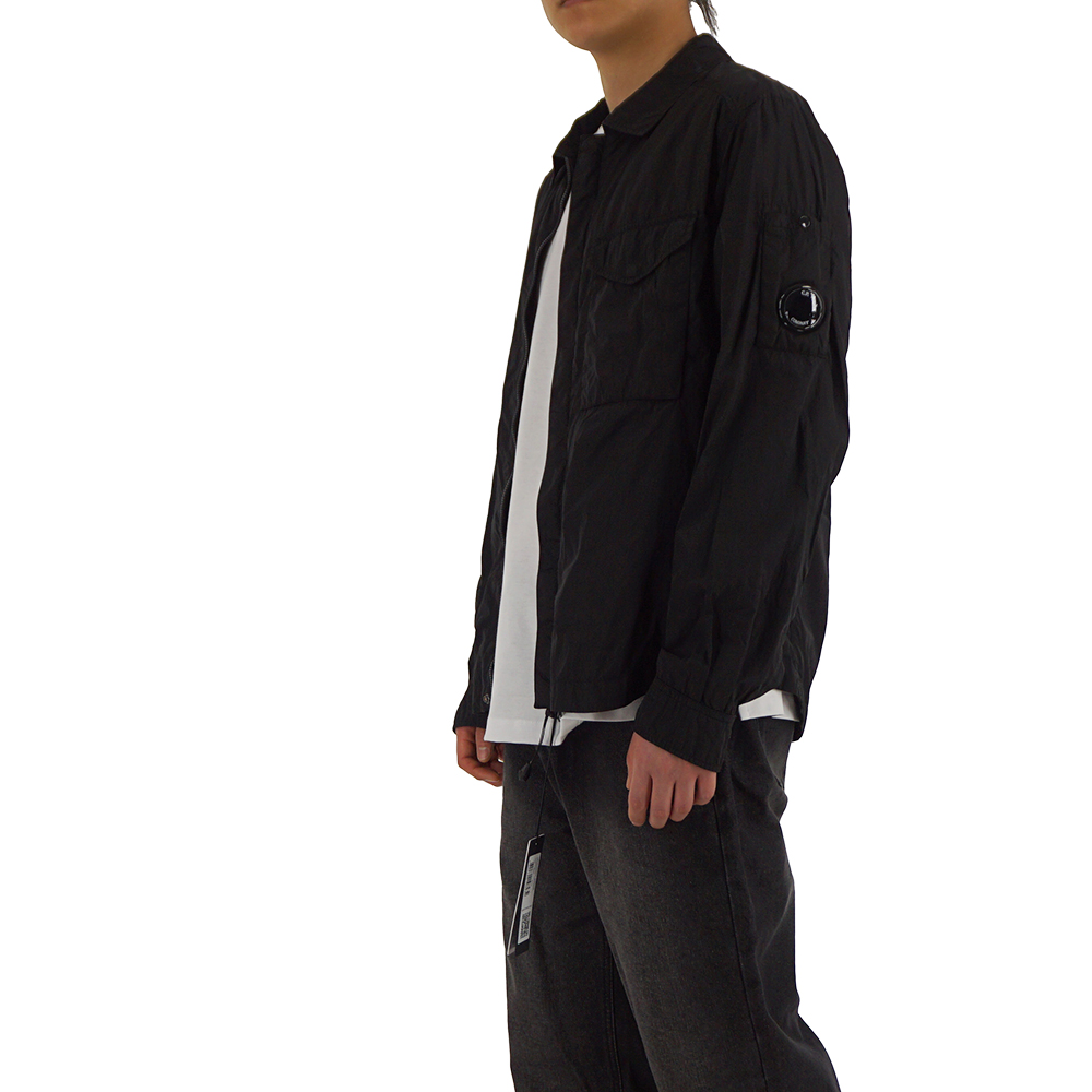 25SS CP컴퍼니 크롬 R 렌즈 와펜 오버셔츠 블랙 18CMOS095A 005904G 999 - 상세 이미지 4