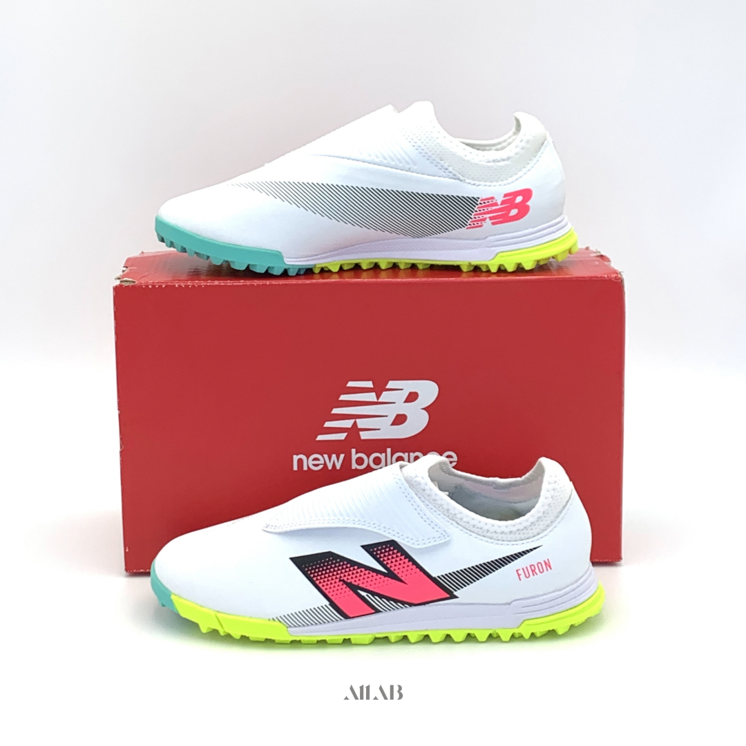 [오늘출발] 뉴발란스 키즈 풋살화 주니어 끈없는 벨크로 찍찍이 축구 신발 화이트핑크, 200