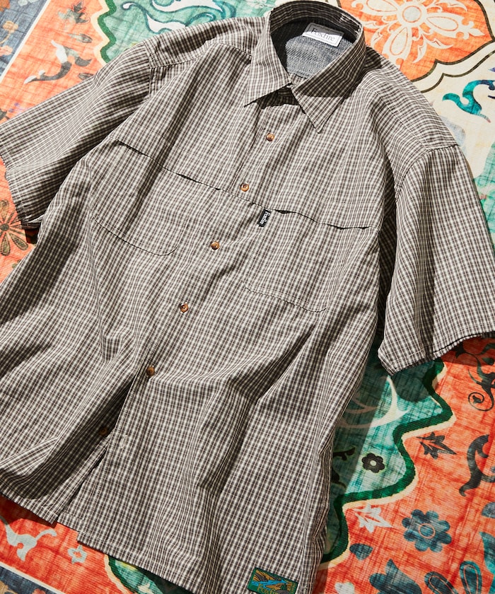 그레이 셔츠 이미지 1