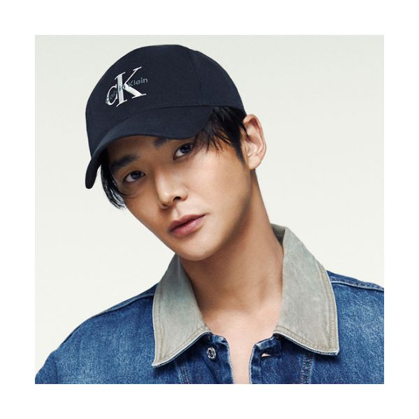 [매장정품] 캘빈클라인 CK [로운 ]남녀공용 모노그램 엠브로이더리 볼캡 4G5004G 703265 : 컴퍼니 에스