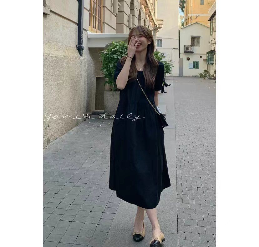 꾸안꾸 루즈핏 반팔 롱원피스 스퀘어넥 퍼프소매 체형커버 편안한 여름 데일리룩 - 상세 이미지 5