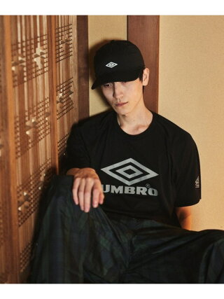 엄브로 UMBRO x 프릭스스토어 FREAKS STORE 별주 리플렉터 로고 반팔 티셔츠 - 상세 이미지 5