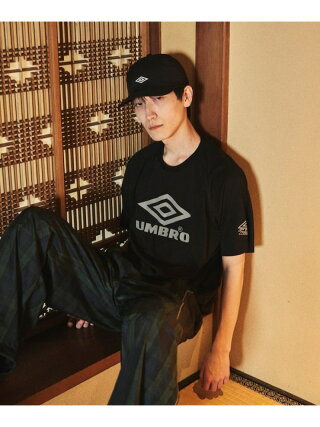 엄브로 UMBRO x 프릭스스토어 FREAKS STORE 별주 리플렉터 로고 반팔 티셔츠 - 상세 이미지 4
