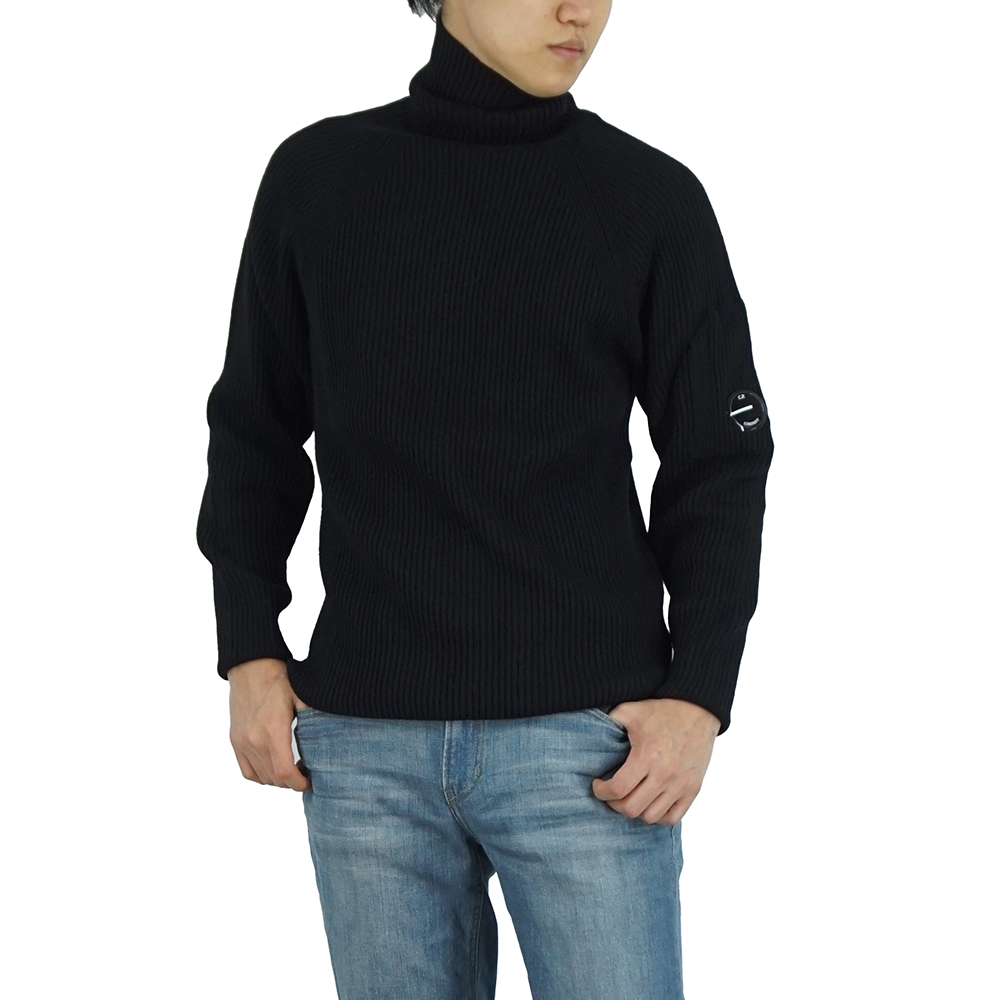 CP컴퍼니 렌즈와펜 램스울 터틀넥 니트 블랙 17CMKN148A 110149A 999 - 상세 이미지 5