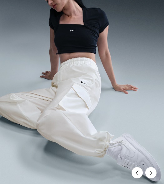 국내매장판 나이키 스포츠웨어 에브리씽 우븐 미드라이즈 카고 팬츠 D4 HM6977-133 - 상세 이미지 5
