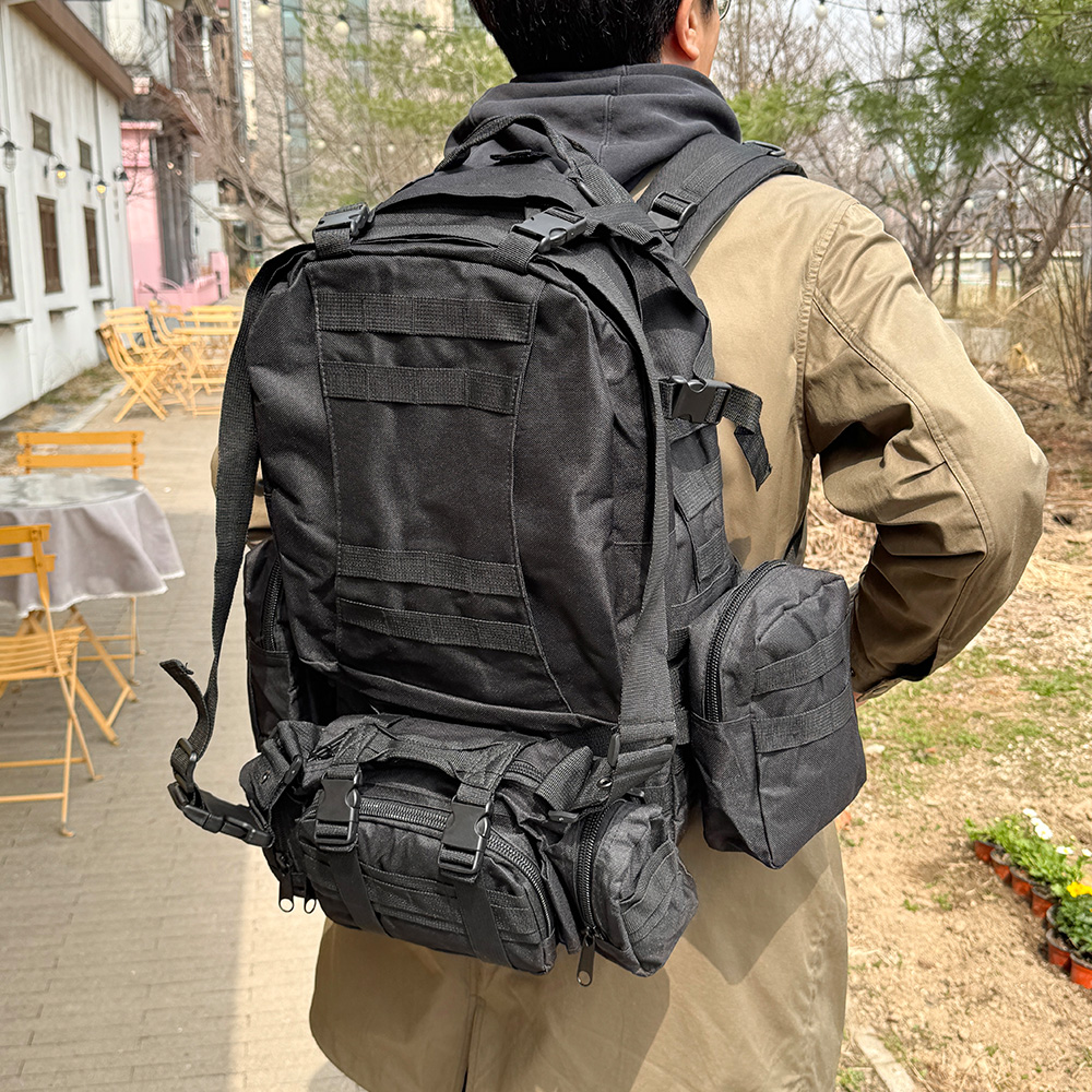 등산 트레킹 배낭 산행 백패킹 차박 캠핑 대형 군인 헬스 아웃도어 대용량 큰 스포츠 백팩 - 상품 이미지