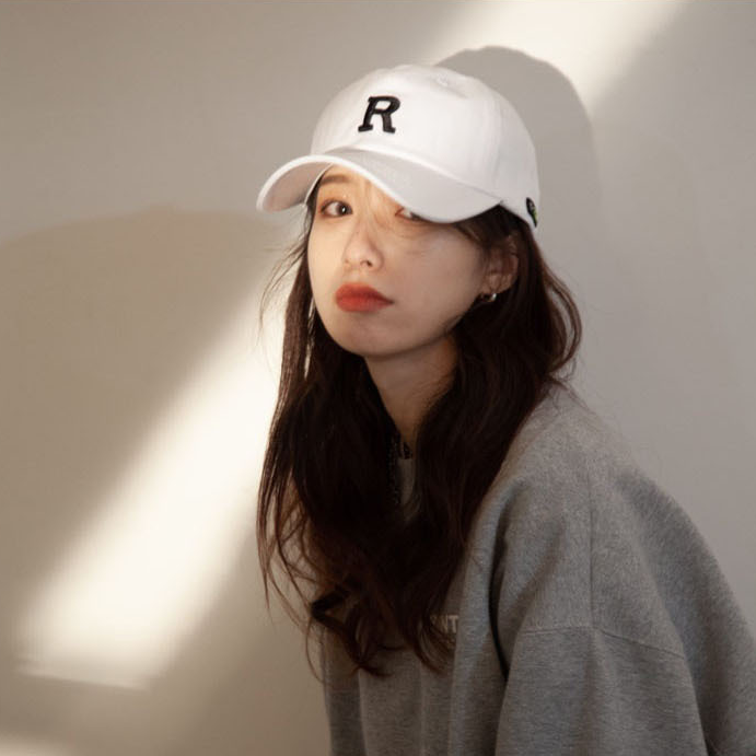 예쁜 알파벳 R 자수 캡모자 야구 볼캡 스트릿 패션 여성 남성 연예인 - 상세 이미지 3