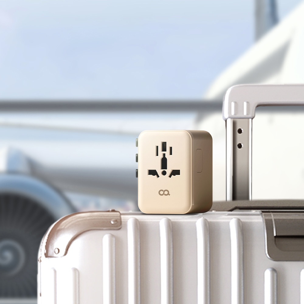 오아 포켓터 해외 여행용 멀티 어댑터 돼지코 멀티탭 EU 일본 중국 미국 플러그