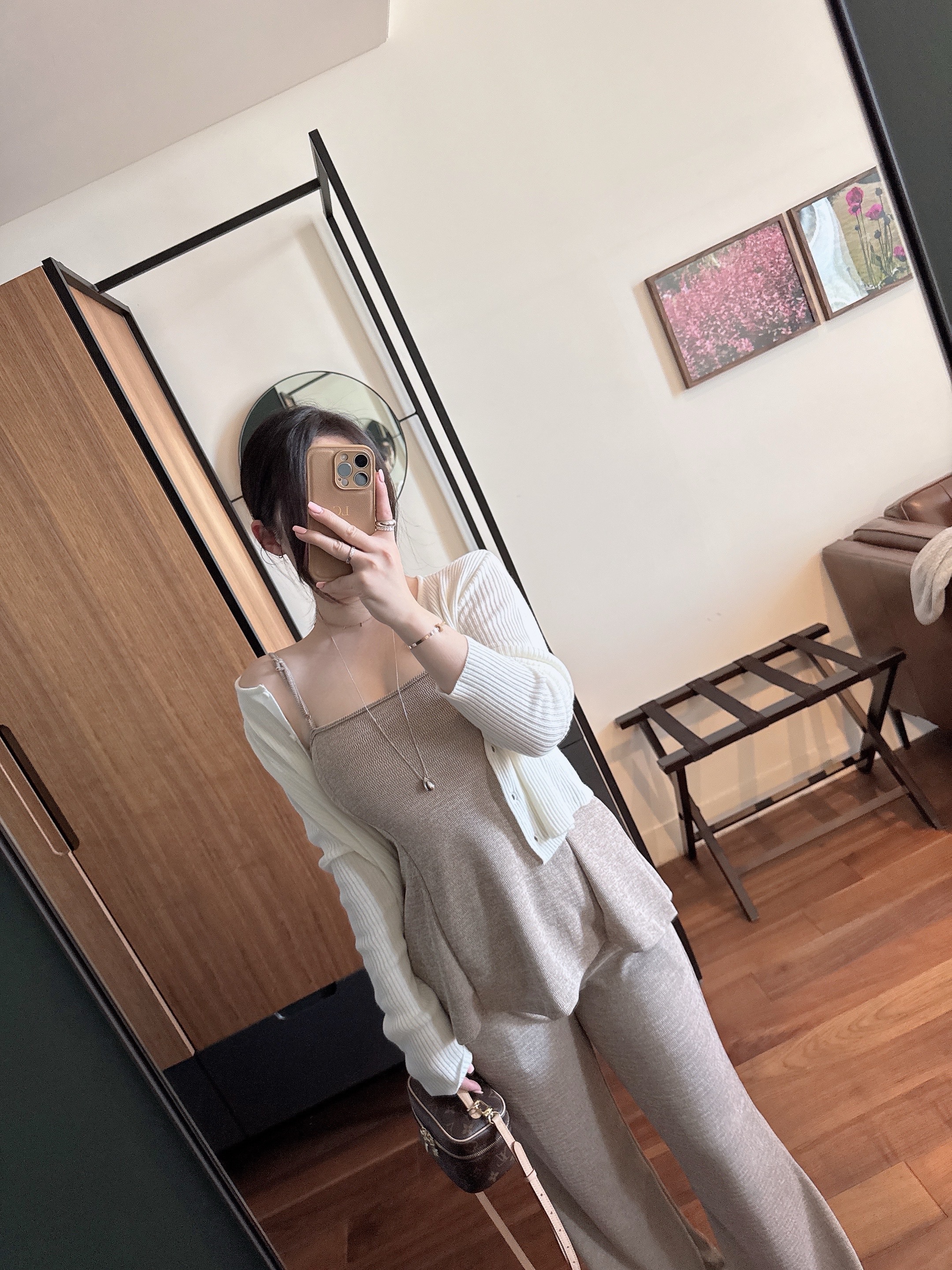 [set/소장템🤎] 홉 타이 머플러 플레어 나시 뷔스티에+밴딩 부츠컷 트레이닝 팬츠 투피스 세트 3color 상세 이미지 60