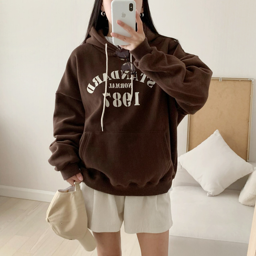 오버핏 스탠다드 레터링 프린팅 레이어드 여성 후드티 기모 여자 맨투맨 박스티 겨울 티셔츠 - 상세 이미지 4
