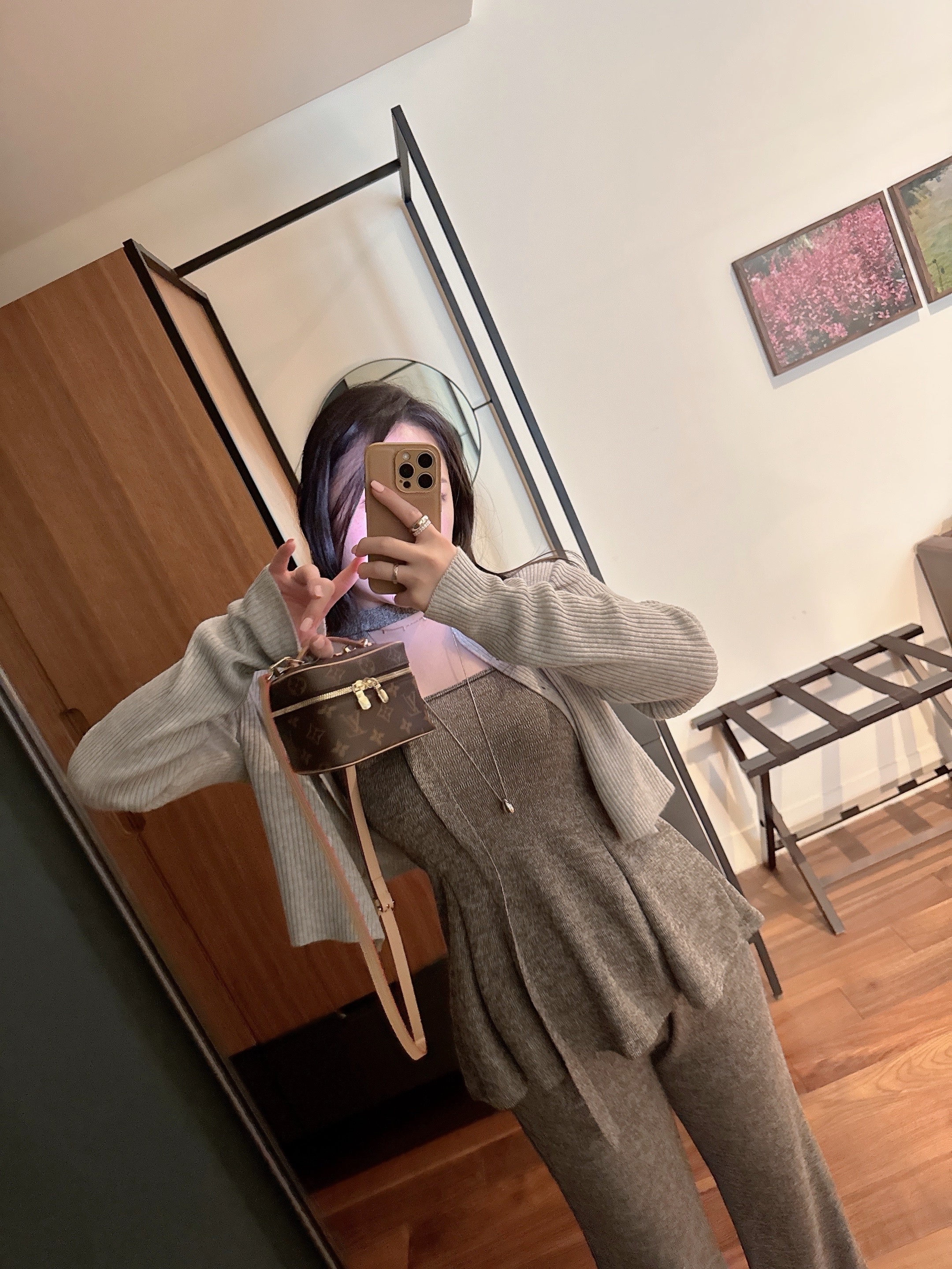 [set/소장템🤎] 홉 타이 머플러 플레어 나시 뷔스티에+밴딩 부츠컷 트레이닝 팬츠 투피스 세트 3color 상세 이미지 14