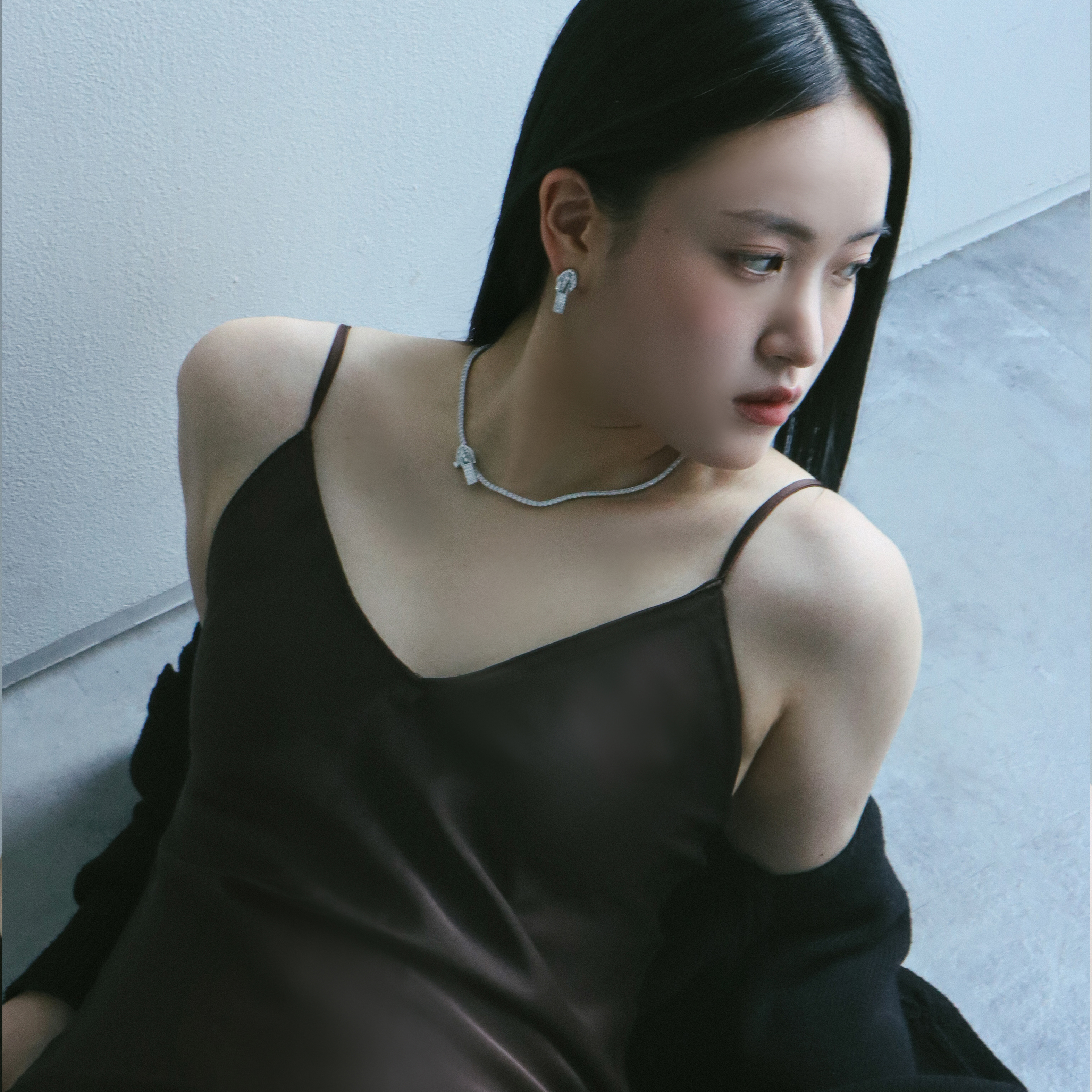 지퍼 큐빅목걸이 화이트 테니스 레이어드 네크리스 이미지 6