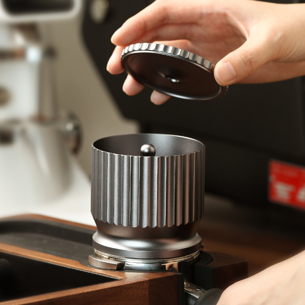 제로히어로 토르 도징퍼널 쉐이킹 도징컵 58mm 블라인드 쉐이커 원두 분쇄컵 레벨링툴 - 상세 이미지 3
