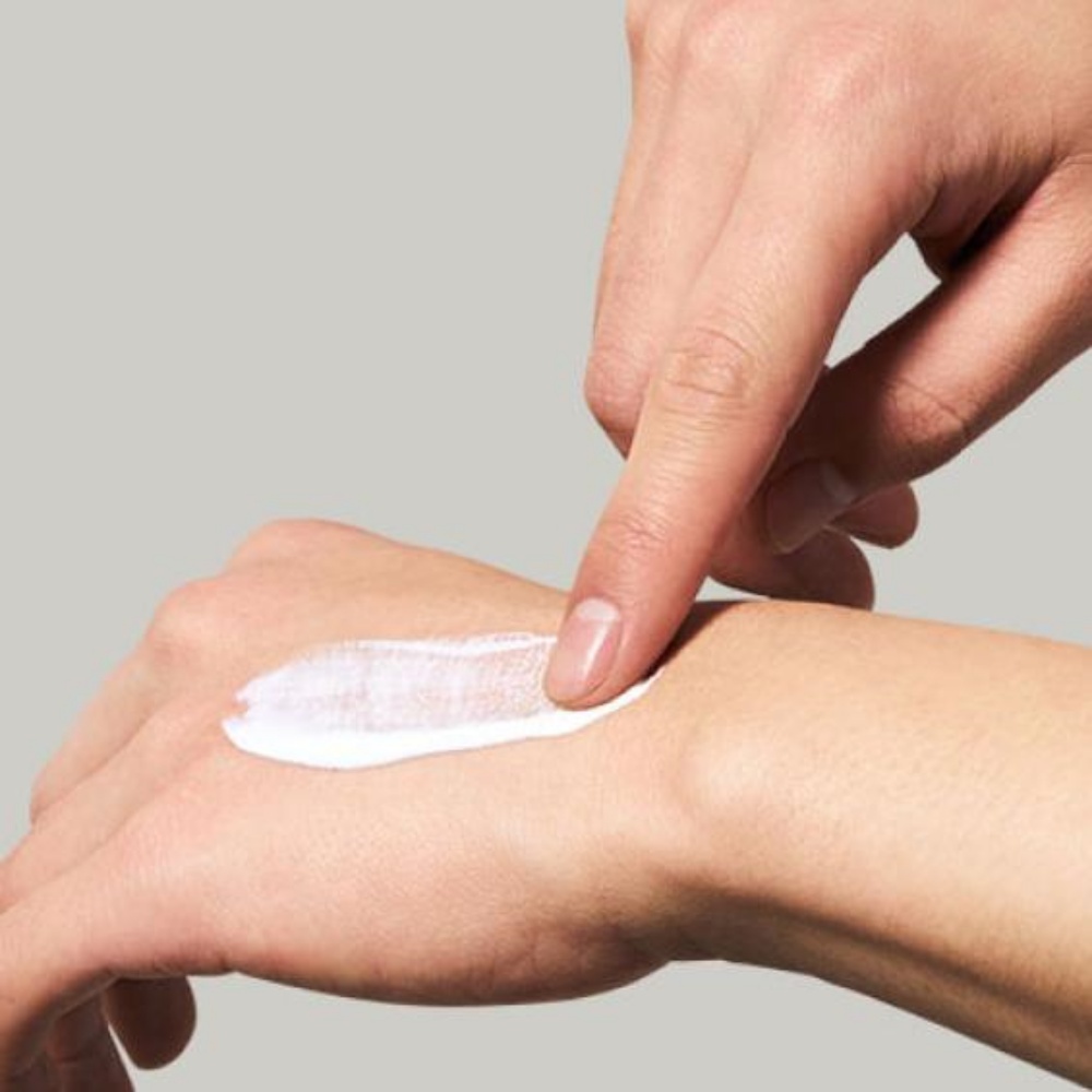눈시림없는 이지워시 올리브영 백탁없는 안끈적이는 선크림 썬크림 45ml 이미지 7