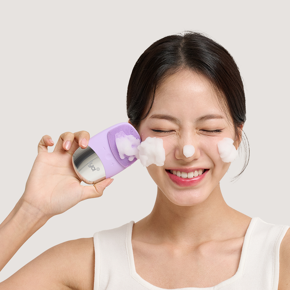 이야온 진동클렌저 2in1 얼굴 마사지 괄사 저자극 클렌징 피지 노폐물제거 이야 뷰티디바이스 - 상품 이미지