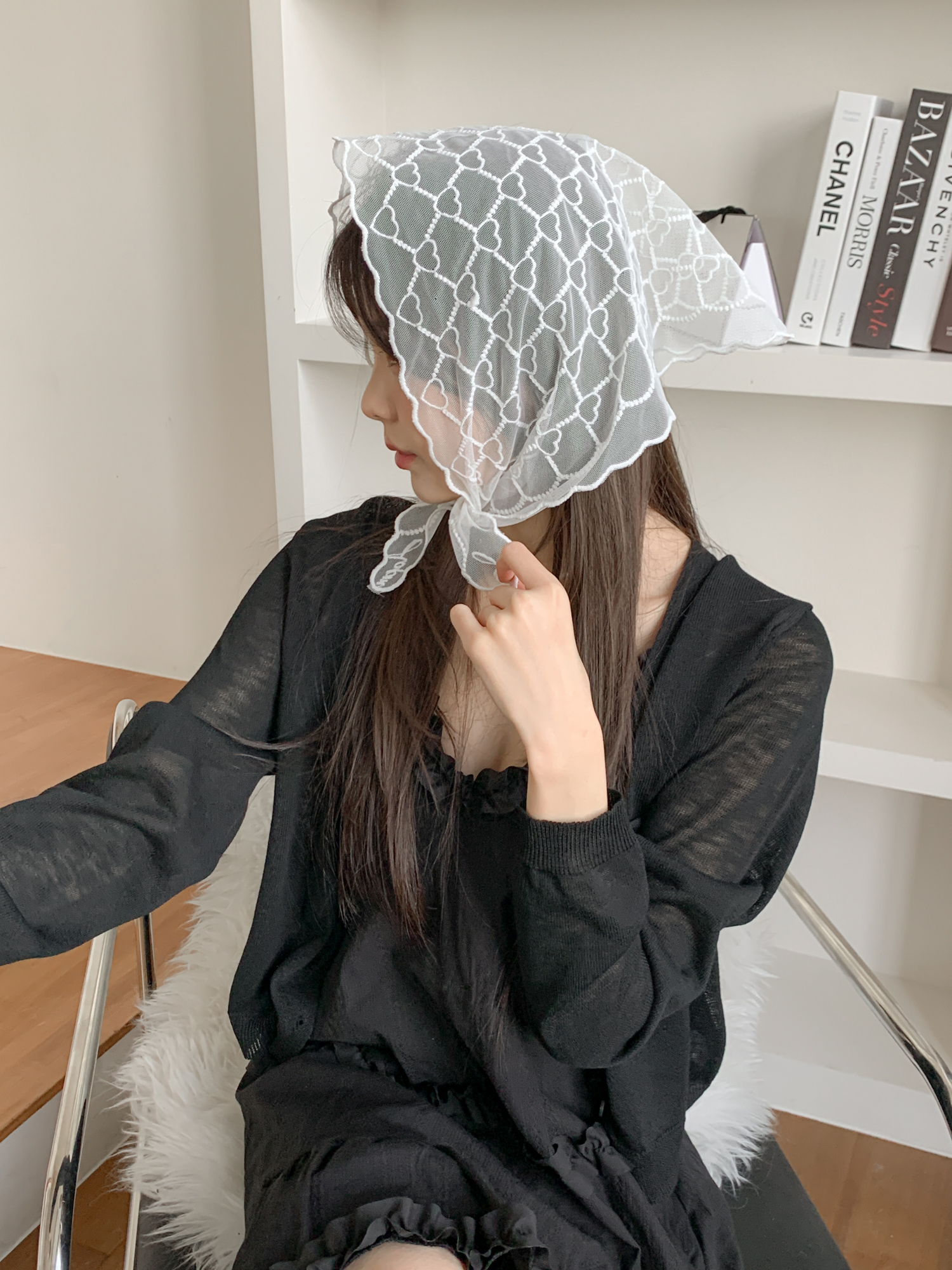 [러블리] 하트 뿅뿅 패턴 시스루 자수 스카프 헤어 삼각 두건 2color 상세 이미지 10