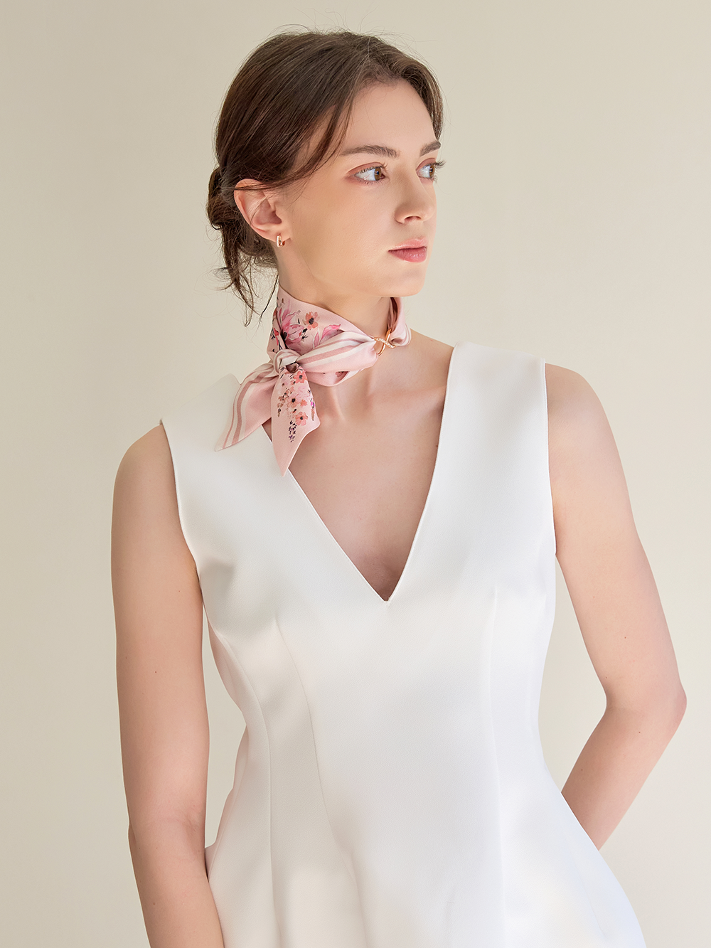 세인트메리 실크 미스띠 플라워 트윌 스카프