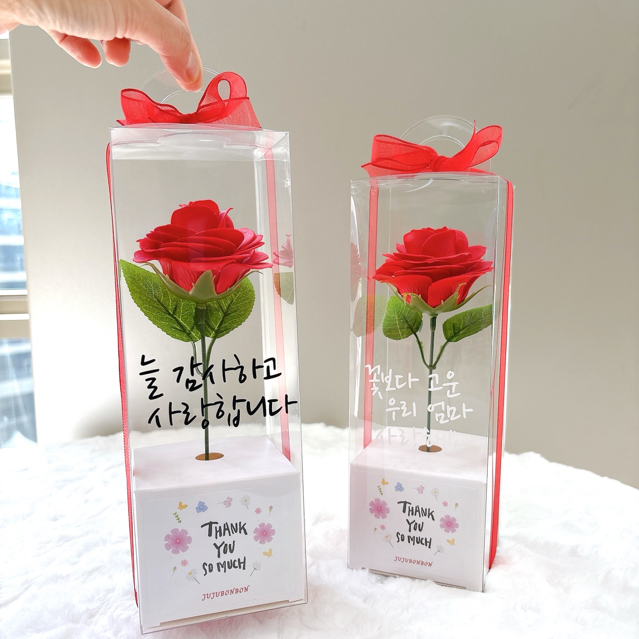 한송이 레터링 레인보우 레드장미 꽃다발 스승의날 로즈데이 부모님 선생님 맞춤문구 블랙 - 상세 이미지 2