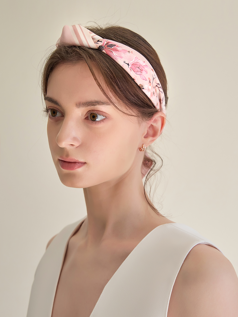 세인트메리 실크 미스띠 플라워 트윌 스카프