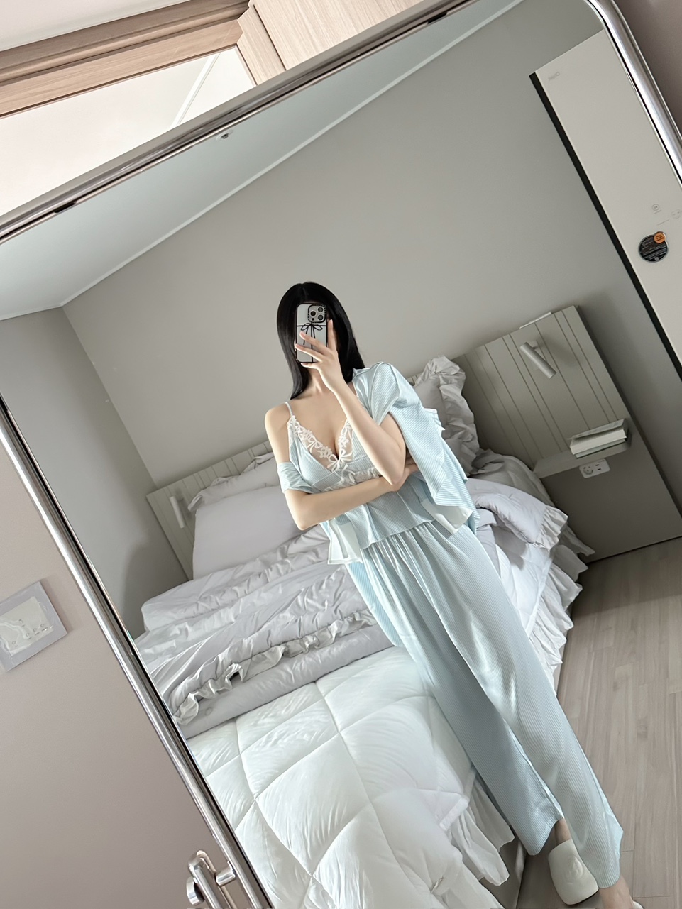 [4세트구성💙]에메랄드 새틴 세로 스트라이프 슬립 홈웨어 4pcs 세트 상세 이미지 6