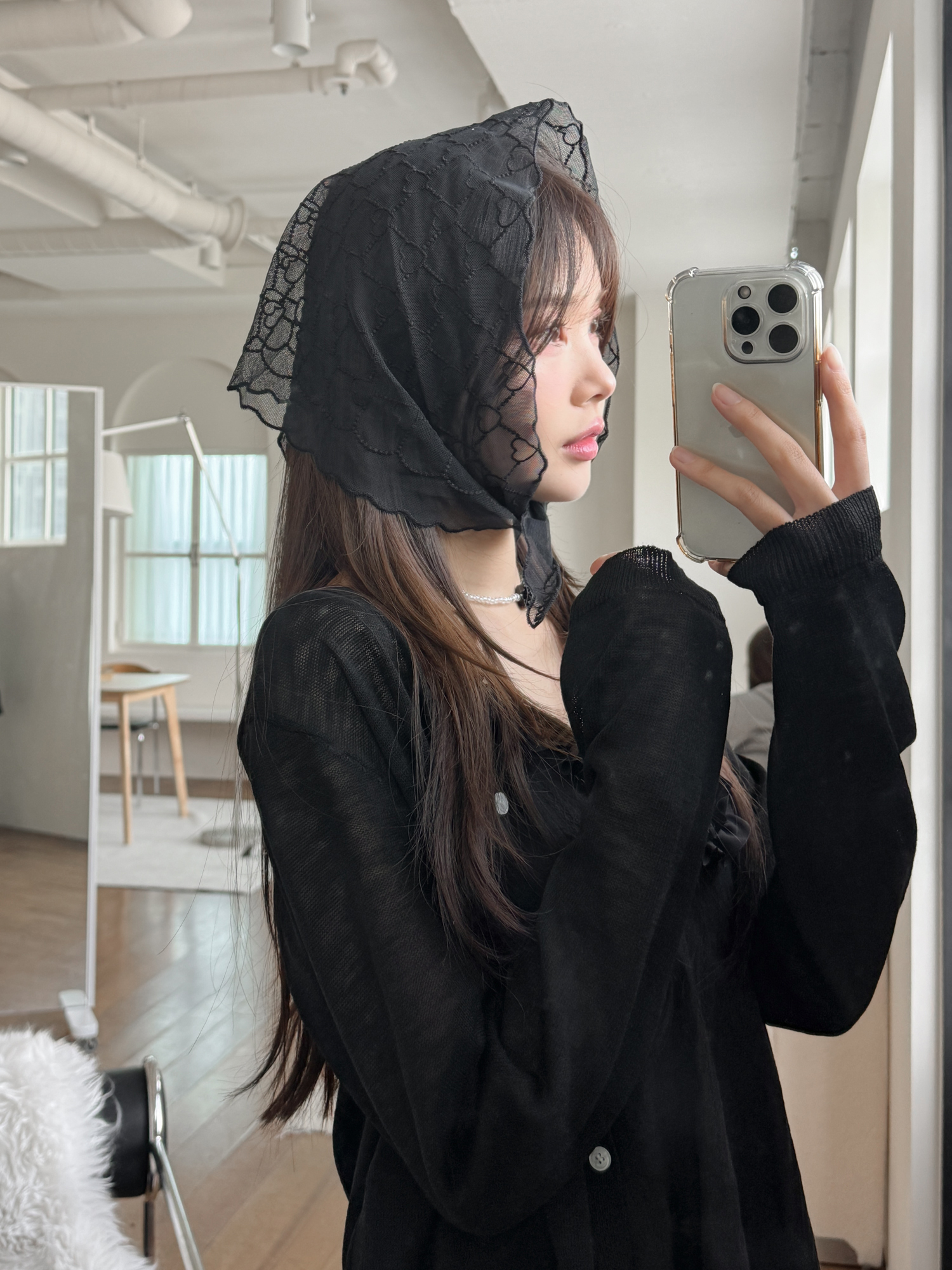 [러블리] 하트 뿅뿅 패턴 시스루 자수 스카프 헤어 삼각 두건 2color 상세 이미지 17