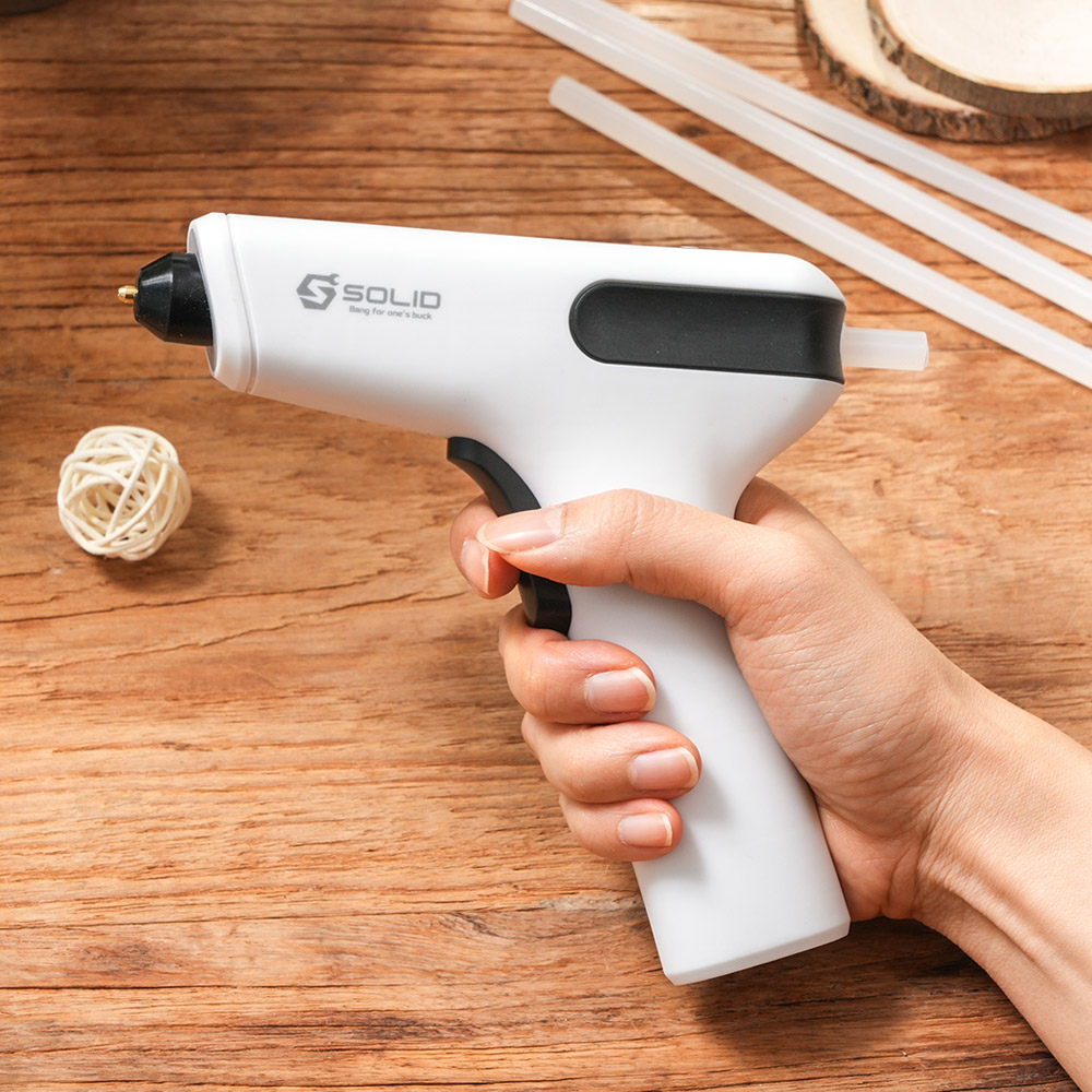 솔리드 4세대 충전 글루건 무선글루건 실리콘총 미니 핫멜트 전동 S-CG4 제품 이미지