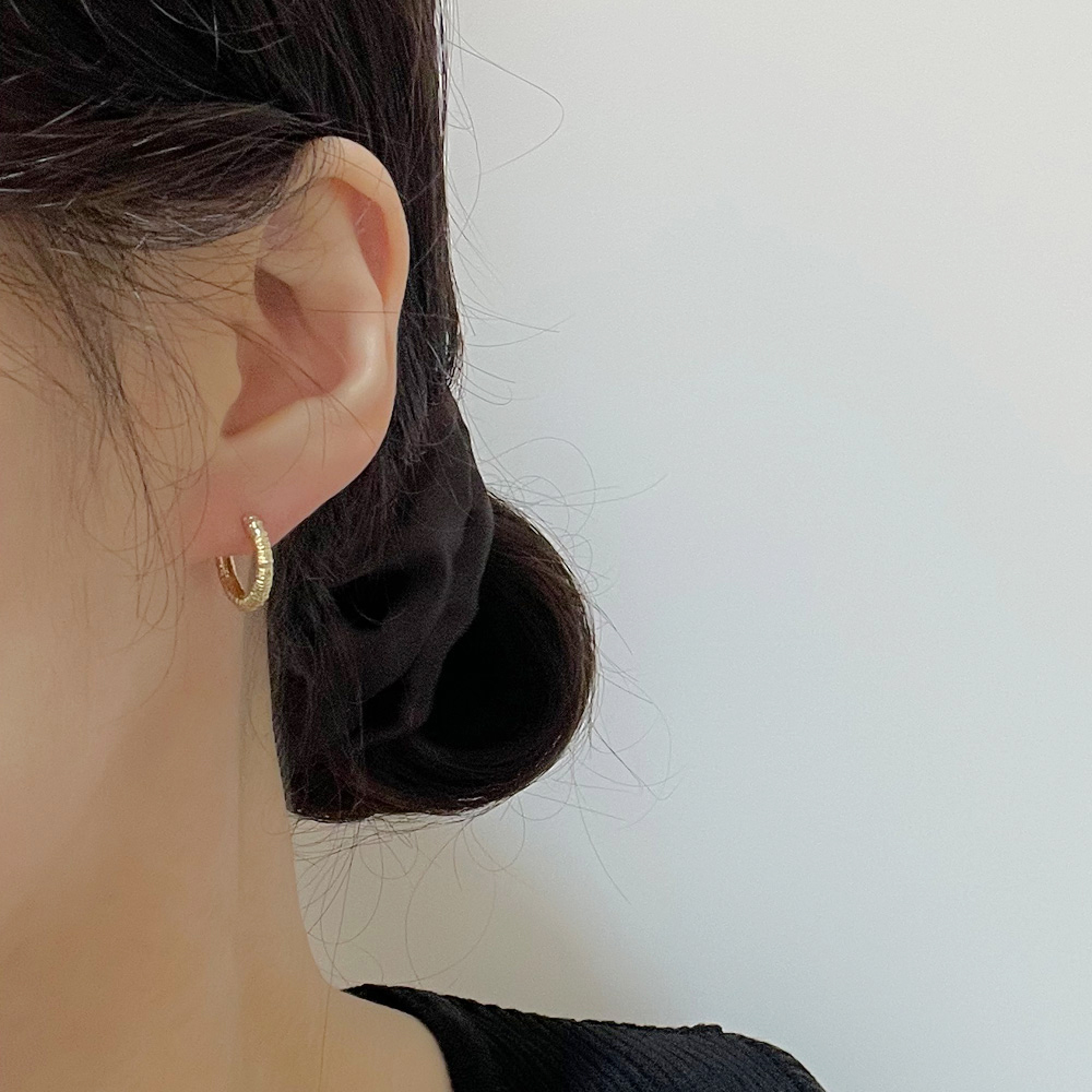 14K 18K 빈티지 텍스쳐 볼드 원터치 링 귀걸이 이어링 데일리 - 상품 이미지