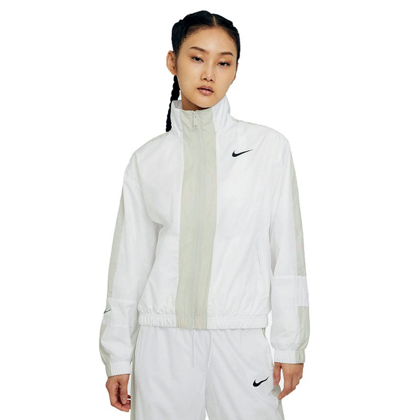 [시즌세일] 나이키 드라이 핏 스우시 여성 런닝 크롭 바람막이 숏자켓 CZ8801-100, L - 상세 이미지 2