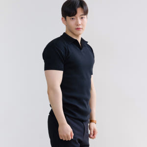 남자 머슬핏 반팔 아이스 쿨링 오픈 카라 티셔츠 착용 후기 | 사이즈/핏 총정리 - 상품 이미지 3
