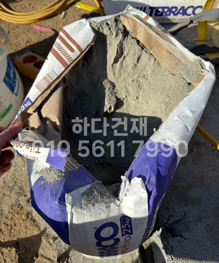 벽돌타일용 압착시멘트 테라코 타일시멘트3000 정한 바로코 / 하다건재