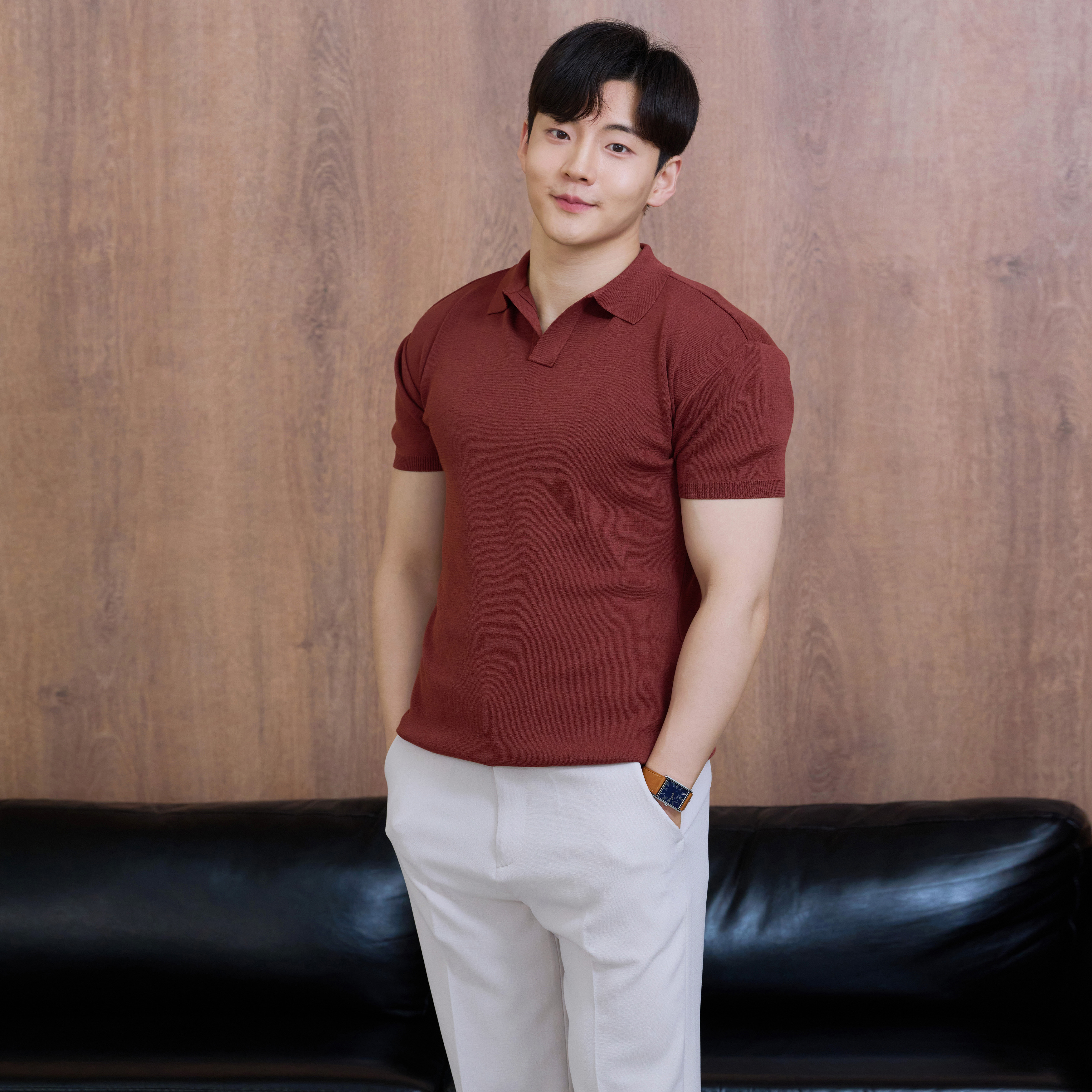 남자 반팔티 머슬핏 티셔츠 아이스 쿨링 티셔츠 오픈 카라 티셔츠 남자 여름 패션