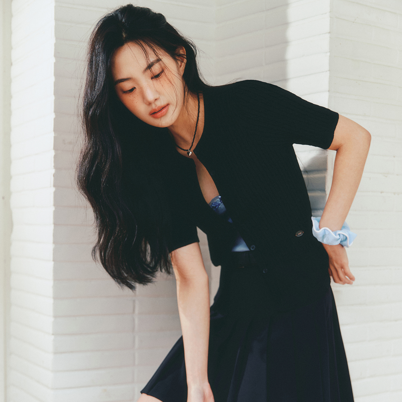 [올데이] 로엠 라운드넥 케이블 반팔 가디건 RMCKF25R98 - 상세 이미지 2