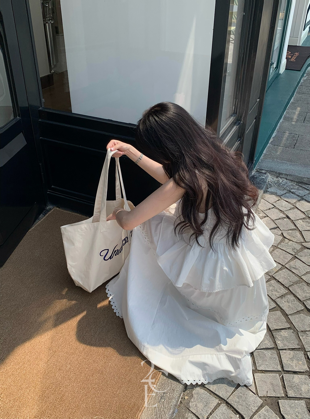 모닝듀 코튼 A라인 플레어 롱 스커트 (1color) 레이스 펀칭 캉캉 주름 화이트 치마 이미지 7