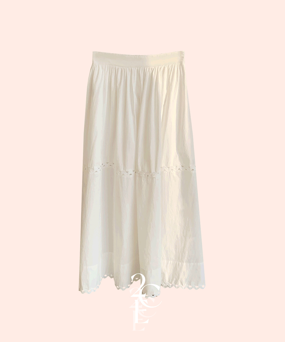 모닝듀 코튼 A라인 플레어 롱 스커트 (1color) 레이스 펀칭 캉캉 주름 화이트 치마 이미지 8