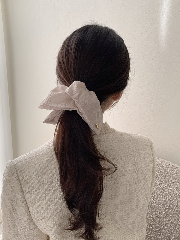 [자체제작] 메이플 반다나 스크런치 - 스퀘어 사각 바스락 실키 빅사이즈 곱창 헤어밴드 - 상품 이미지