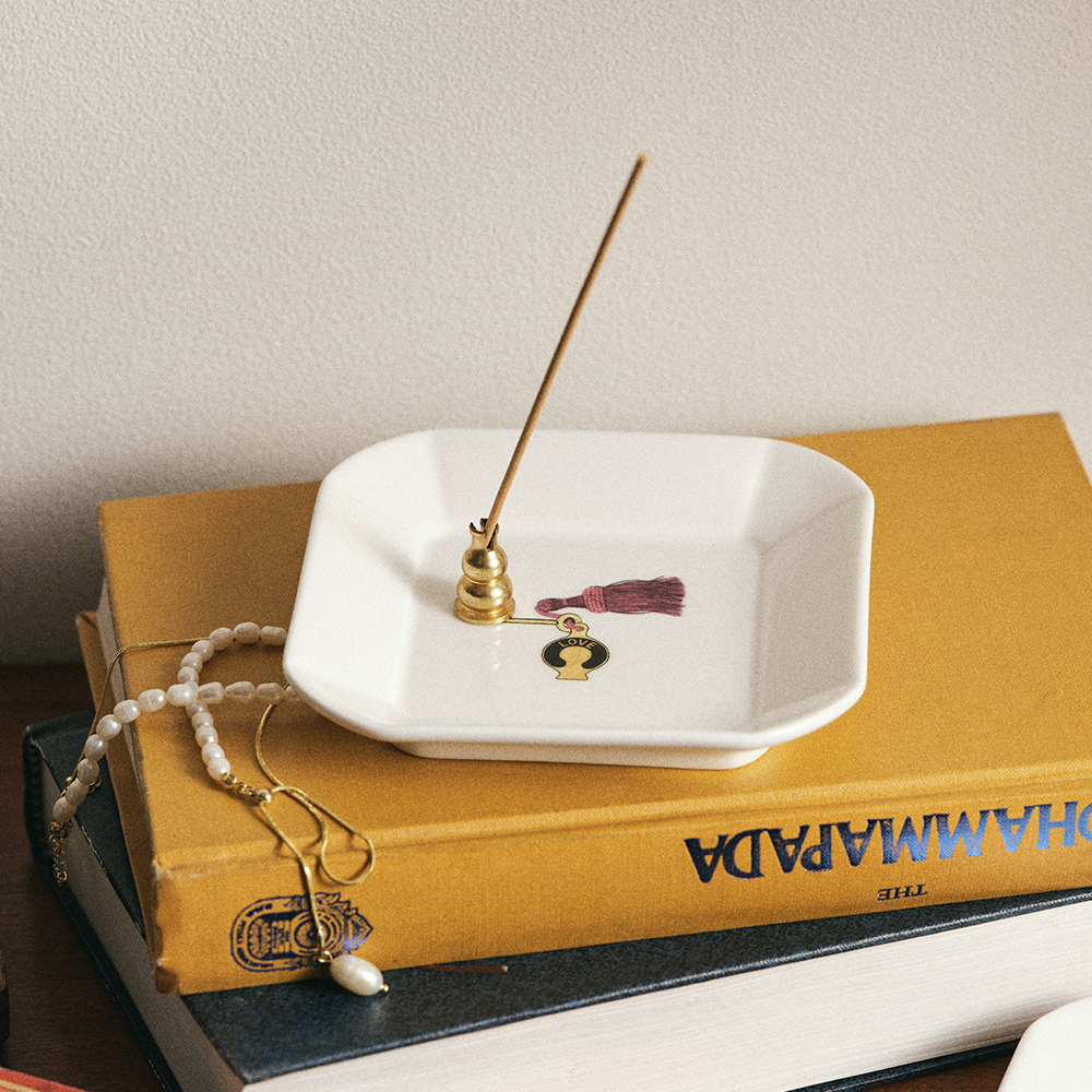 [한국도자기X티보에렘] 오브제 51. 정사각접시 13CM 1P (Red key) - 상세 이미지 2