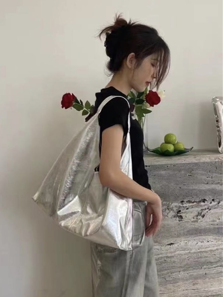 숄더백 소프트 레더 대용량 레이지 스타일 PU 핸드헬드 일본풍 토트백 카멜 - 상세 이미지 5