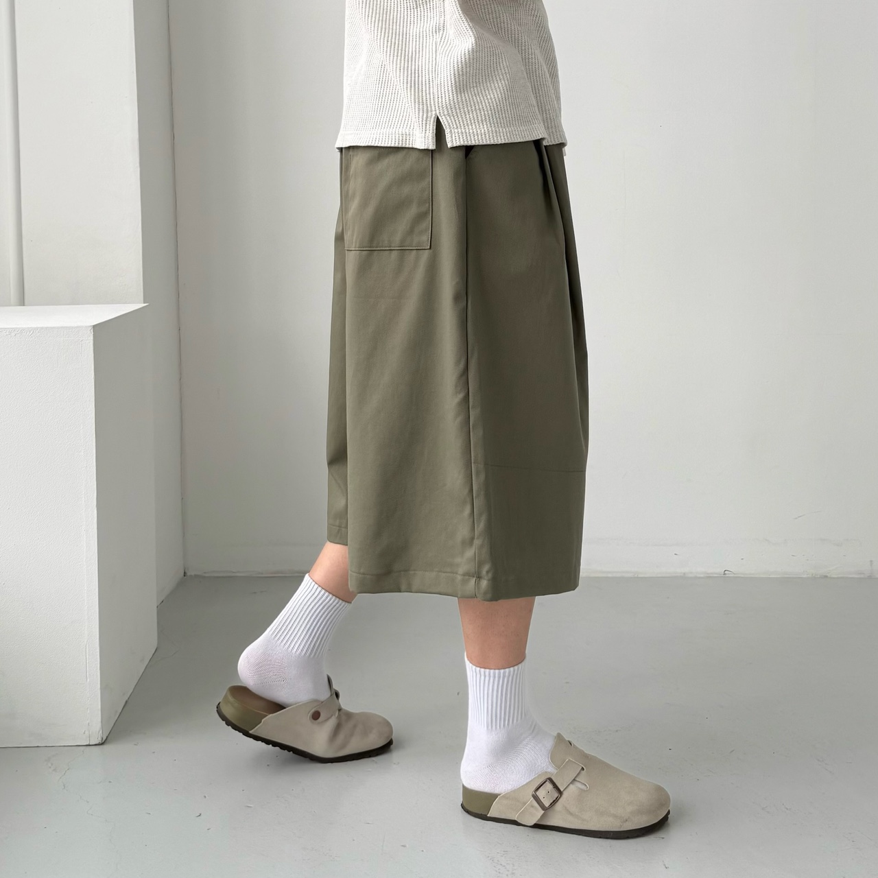 1+1 남자버뮤다팬츠 벌룬팬츠 남자와이드반바지 통큰바지 - 상세 이미지 4