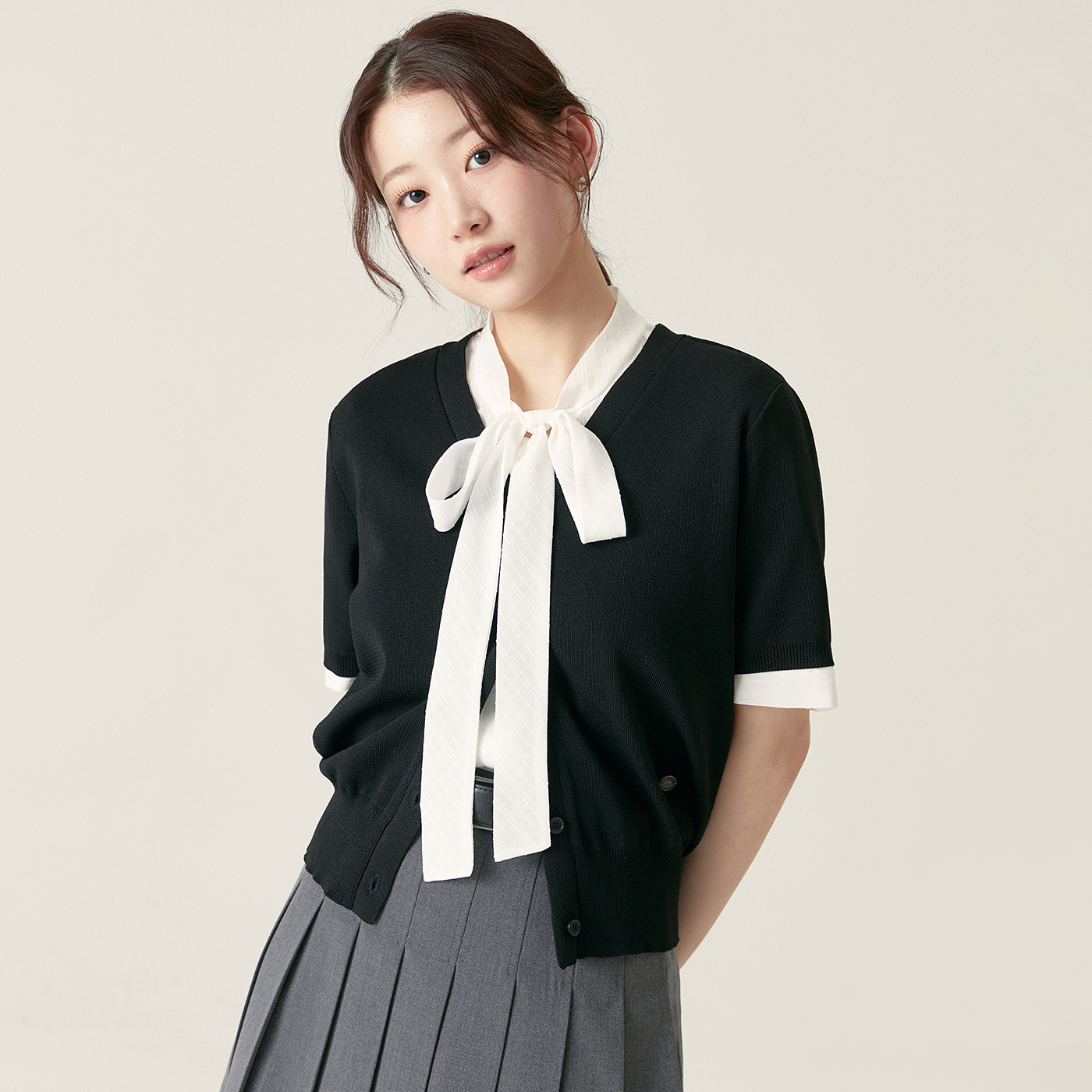 로엠 올데이 브이넥 반팔 가디건 RMCKF25R99 - 상세 이미지 4