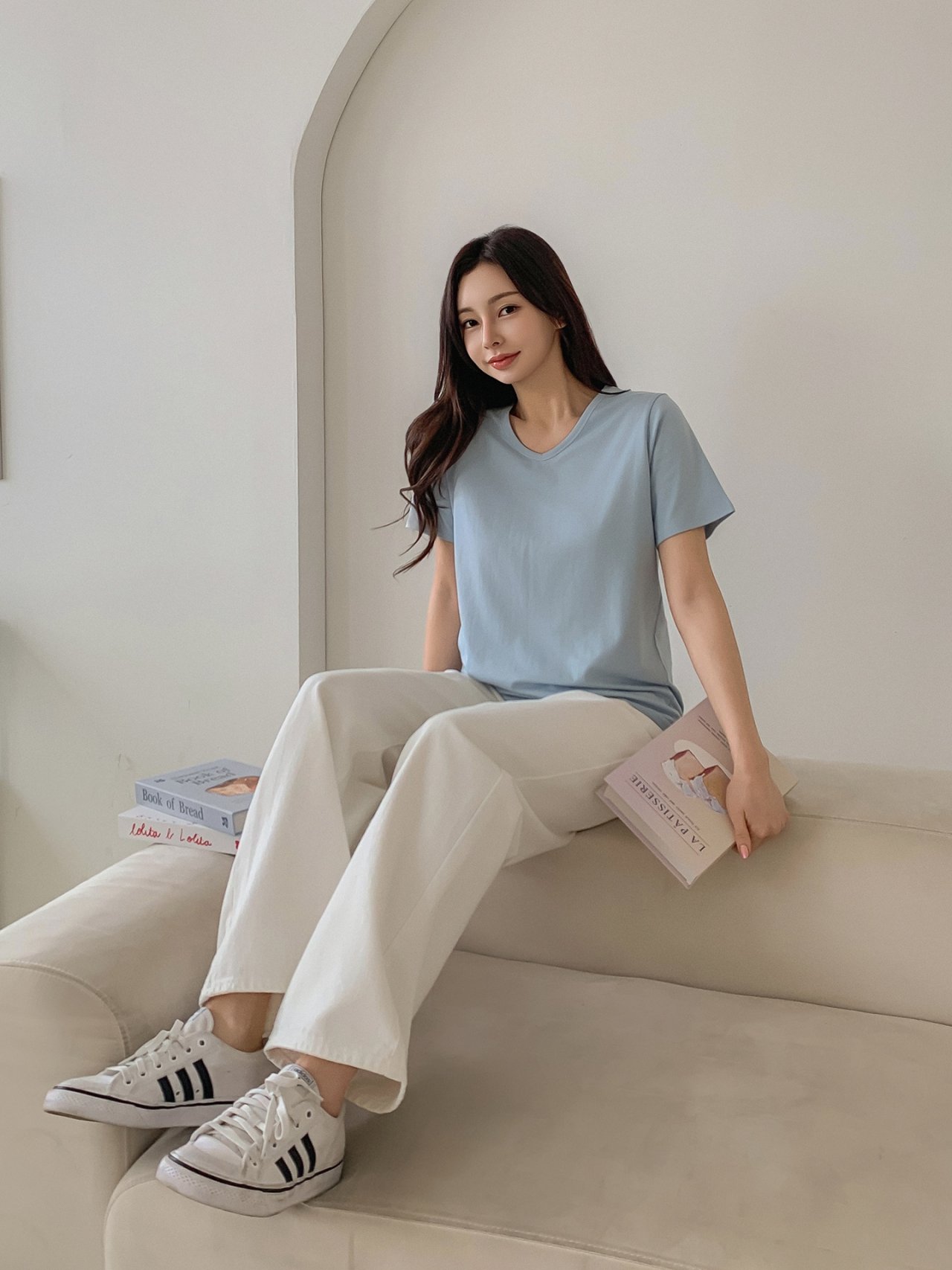 크렌 브이넥 티셔츠 유넥 반팔티 여성 흰티 기본 모달 스판 이너 봄 여름 - 상세 이미지 4