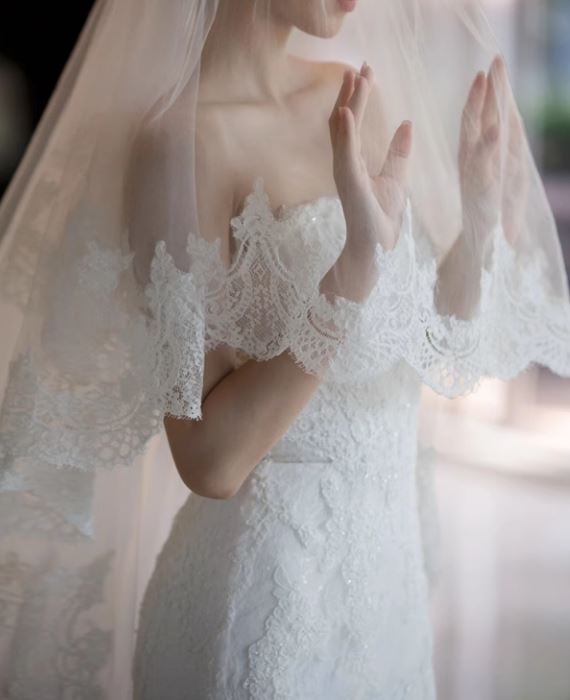 튜브탑 심플 본식결혼식 스몰웨딩 촬영 머메이드 레이스 셀프웨딩드레스 - 상세 이미지 2