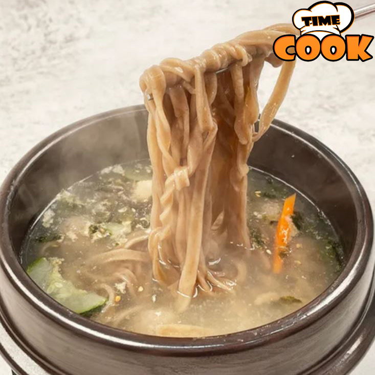 [타임쿡] 강원도 감자 옹심이 칼국수 250g - 상품 이미지
