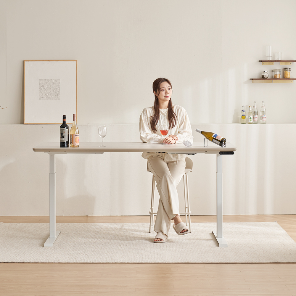 아이퍼스 세라믹 식탁 4인 전동 높낮이 모션테이블 포세린 1200 화이트 2스텝