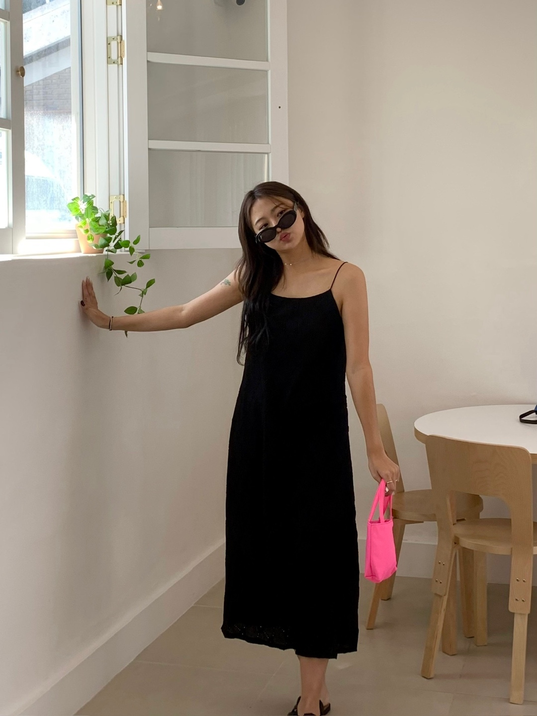 플라워 펀칭원피스 레이어드원피스 꽃무늬원피스 시밀러룩 휴양지커플룩 이미지 7