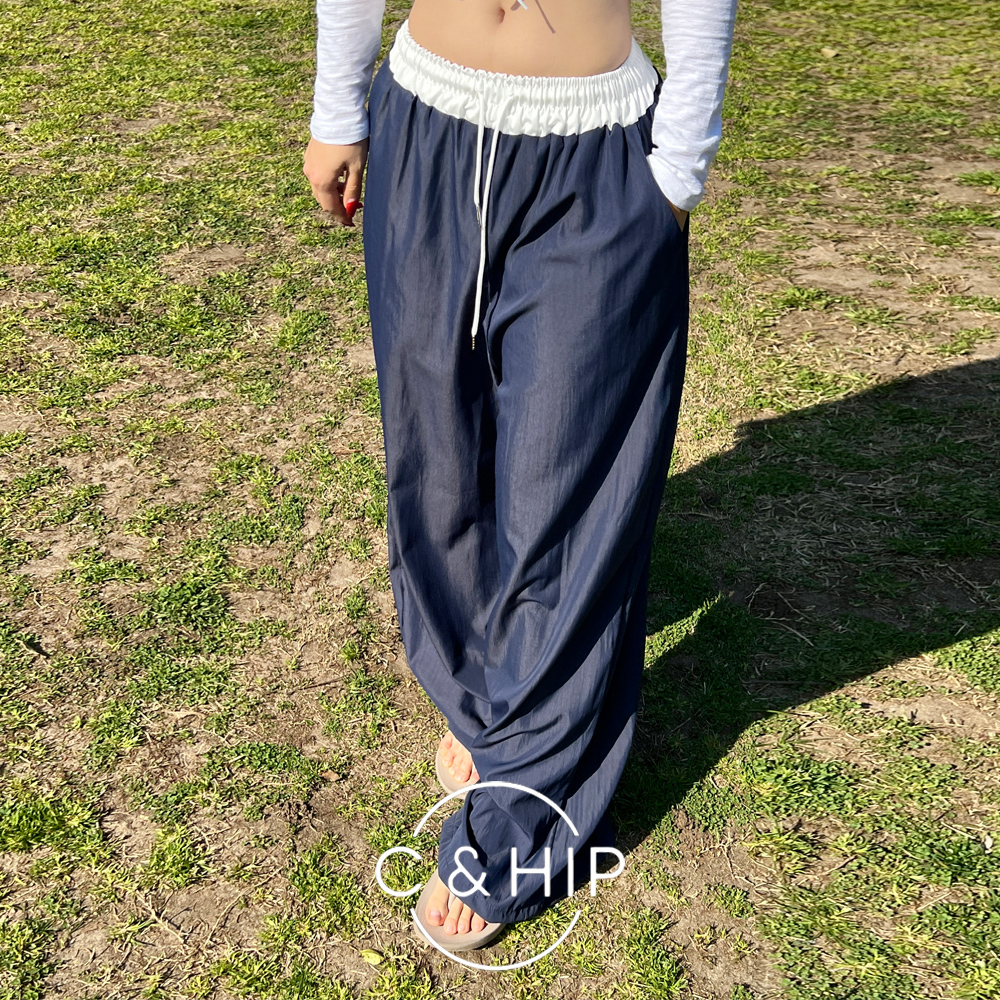 스티 바스락 바람막이 나일론 배색 밴딩 오버핏 트랙 와이드팬츠 (네이비/블랙) - 상세 이미지 2