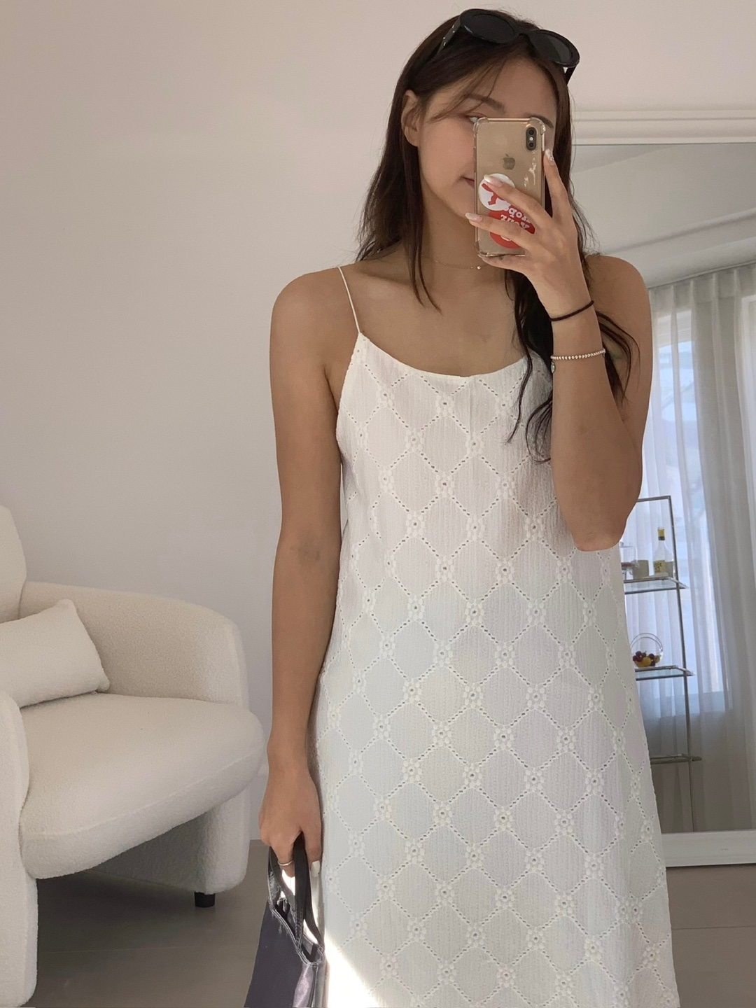 플라워 펀칭원피스 레이어드원피스 꽃무늬원피스 시밀러룩 휴양지커플룩 - 상세 이미지 4