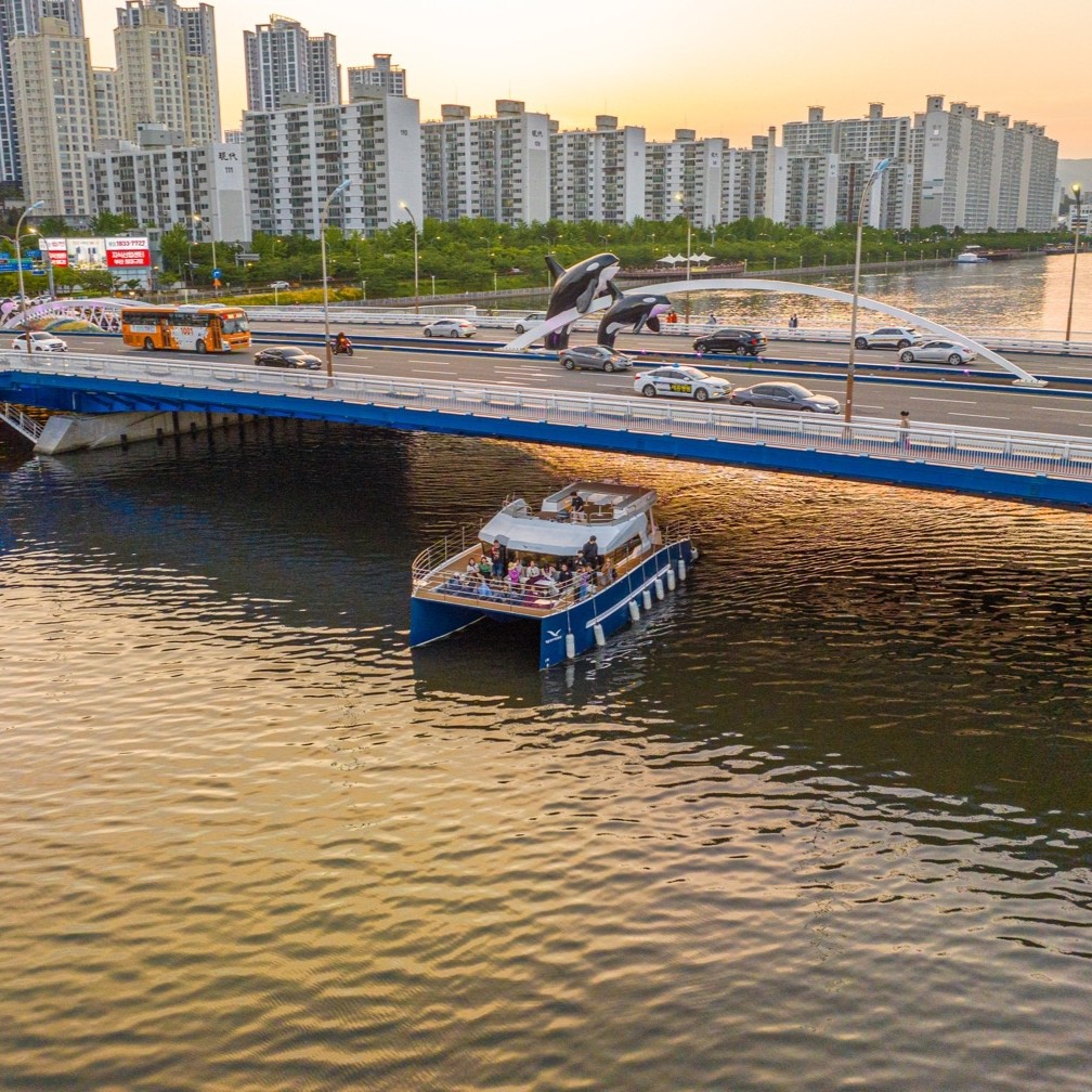 부산요트투어 해운대 광안리 더베이101 야경 애견동반 드론쇼 퍼블릭 소인 주간권 해운대리버크루즈