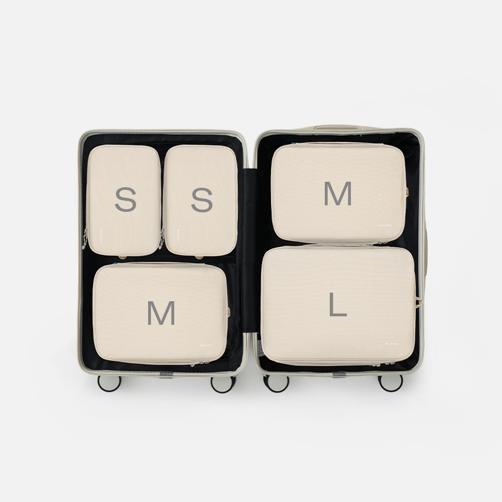 다양한 컬러의 브랜든 파우치