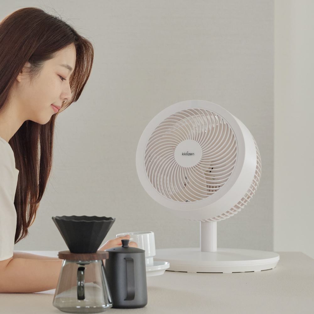 끌리젠 써큘레이터 에어 BLDC 무소음 서큘레이터 상품 이미지